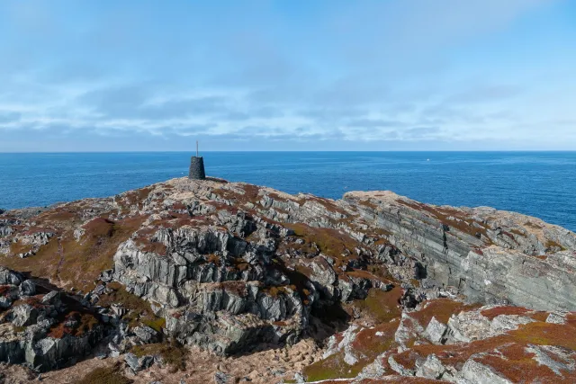 Climbing to the northern lighthouse in the north of Vardøya island