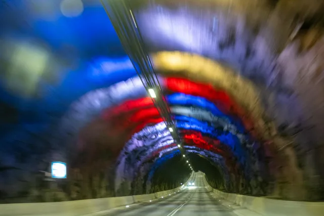  Illuminations and Viking motifs in the tunnels