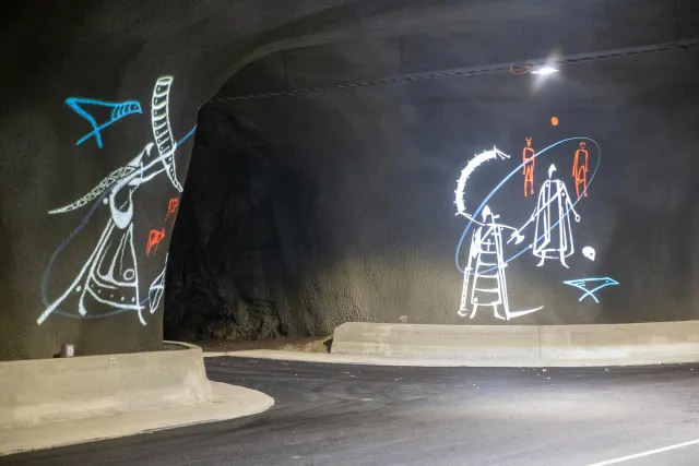  Illuminations and Viking motifs in the tunnels